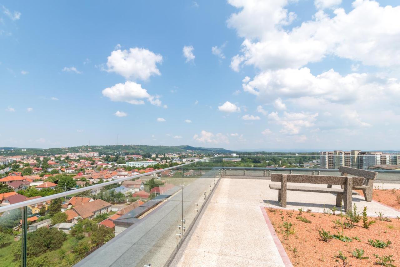 Grand Hill Flats Διαμέρισμα Oradea Εξωτερικό φωτογραφία