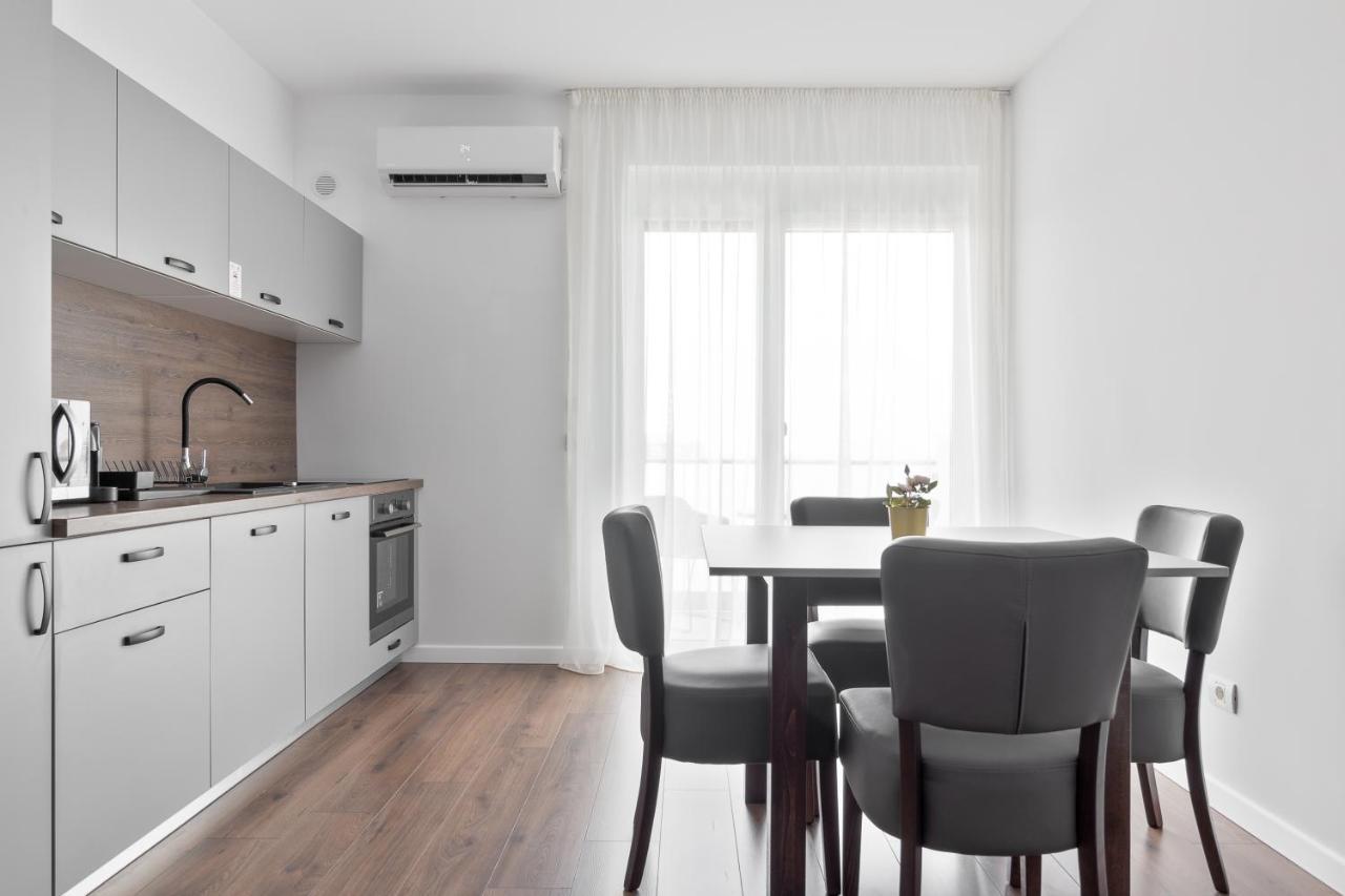 Grand Hill Flats Διαμέρισμα Oradea Εξωτερικό φωτογραφία