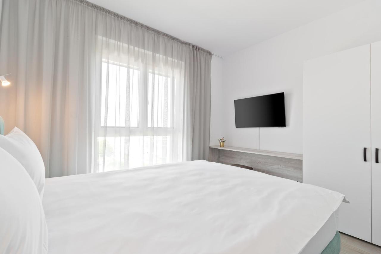 Grand Hill Flats Διαμέρισμα Oradea Εξωτερικό φωτογραφία