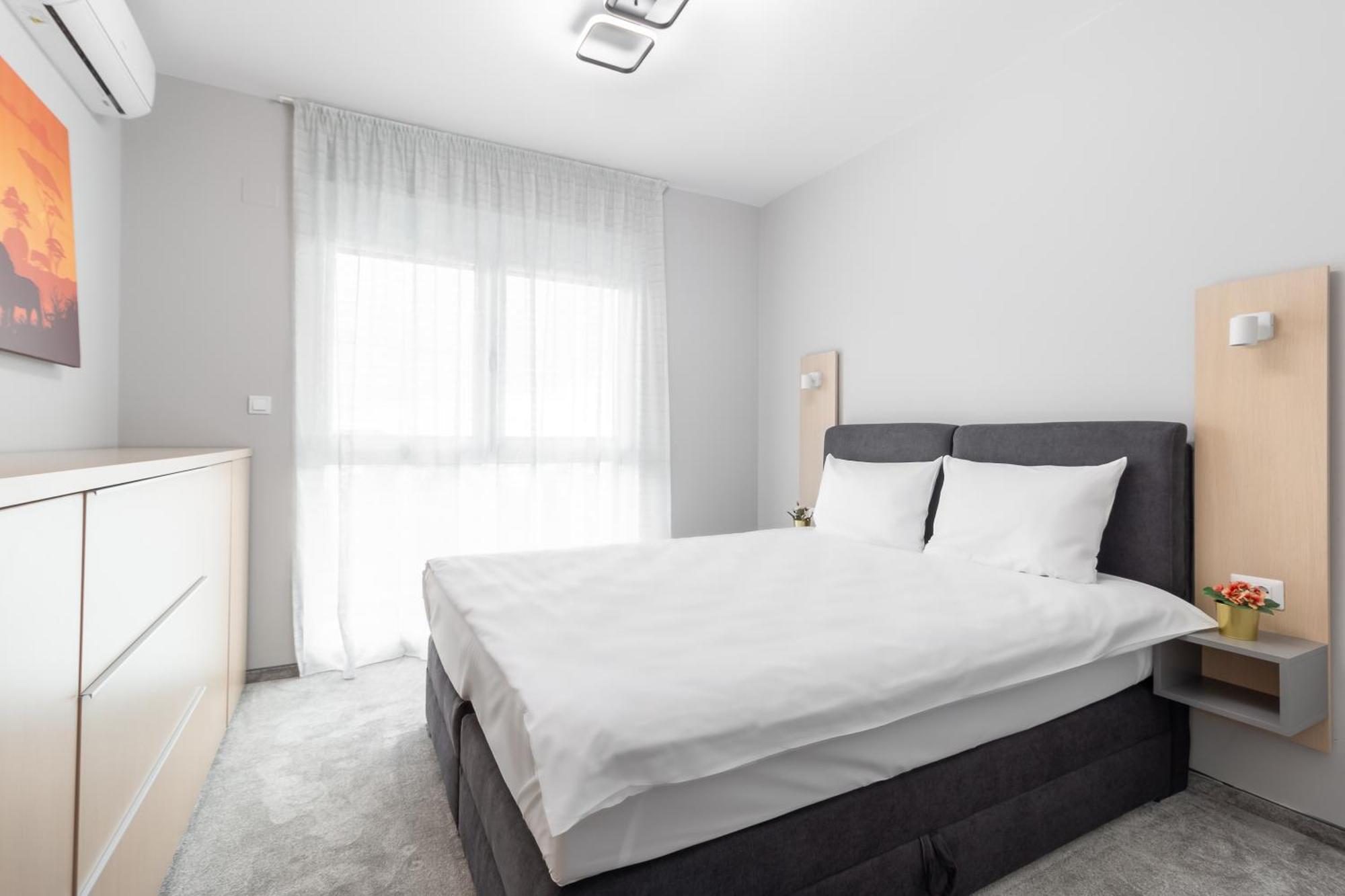 Grand Hill Flats Διαμέρισμα Oradea Εξωτερικό φωτογραφία
