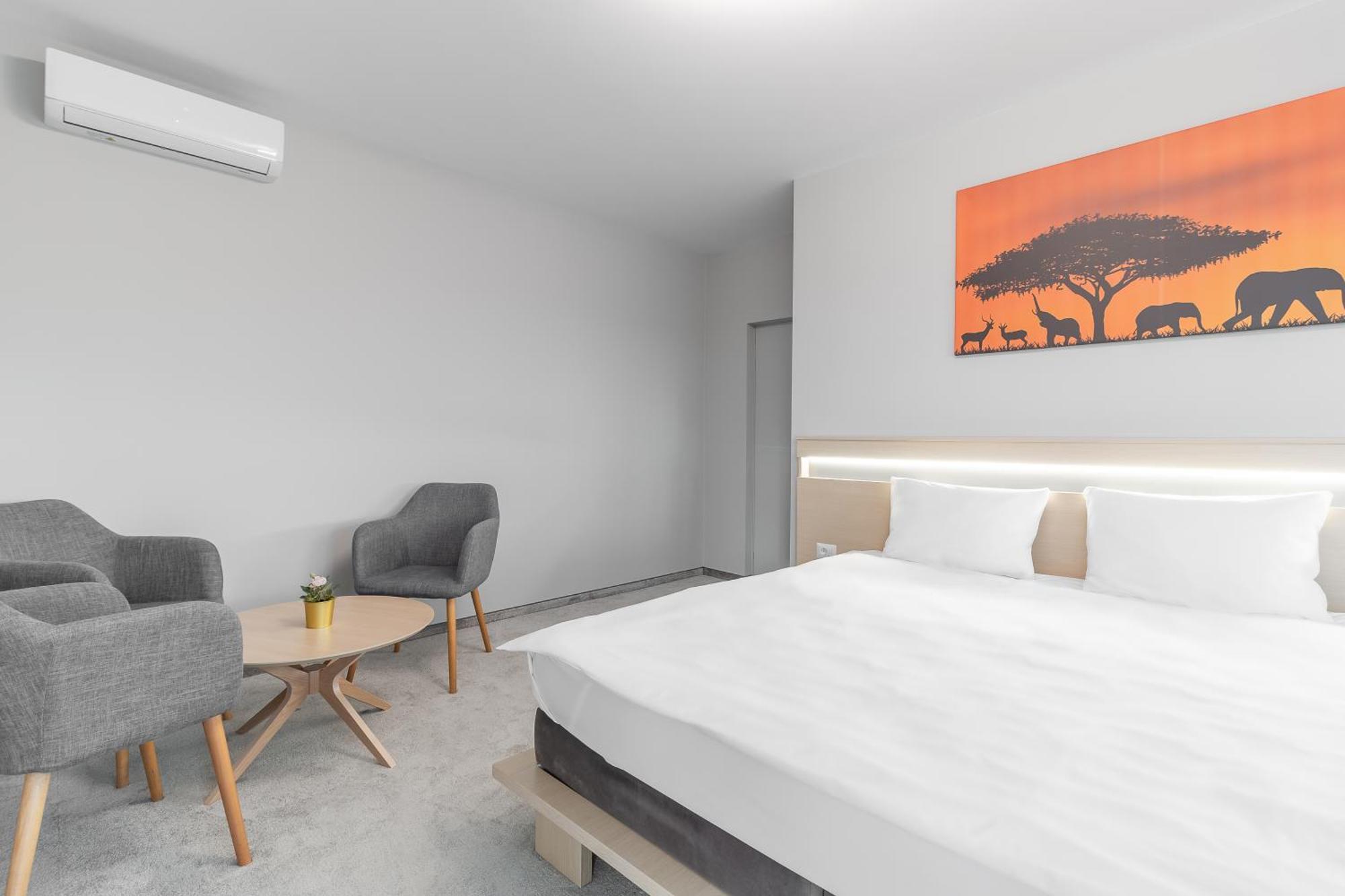 Grand Hill Flats Διαμέρισμα Oradea Εξωτερικό φωτογραφία