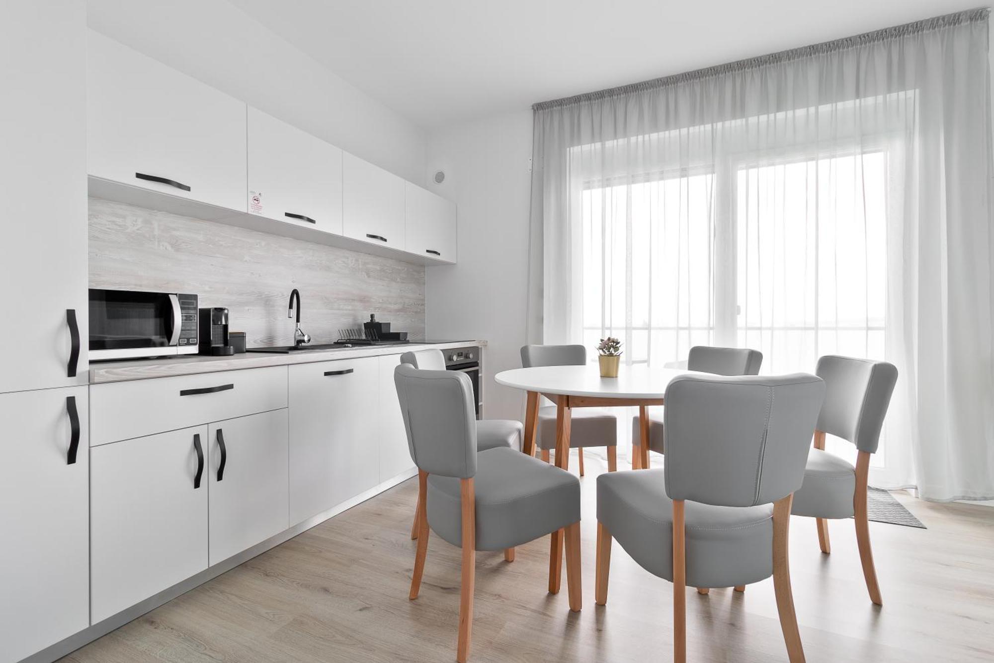 Grand Hill Flats Διαμέρισμα Oradea Εξωτερικό φωτογραφία