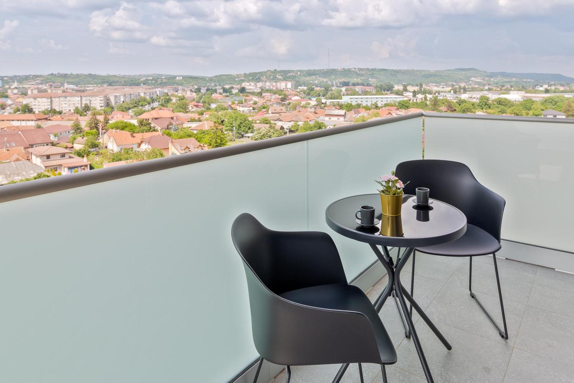 Grand Hill Flats Διαμέρισμα Oradea Εξωτερικό φωτογραφία